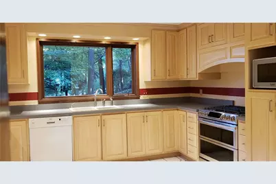 5072 Northlawn Circle, Murrysville, PA 15632 - Photo 3