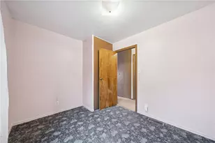 34 Hemlock Dr, Latrobe, PA 15650 - Photo 21