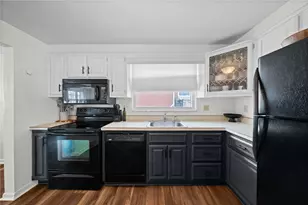 106 Windsor Dr, Hempfield Township, PA 15642 - Photo 11