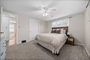 106 Windsor Dr, Hempfield Township, PA 15642 - Photo 17