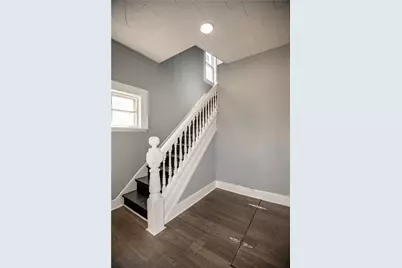 780 S Irvine Ave #201, Sharon, PA 16146 - Photo 1