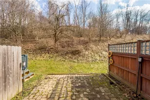 1233 Meadowbrook Dr, North Strabane, PA 15317 - Photo 23