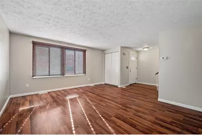 4467 Laurel Oak Dr, Hampton, PA 15101 - Photo 7