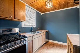 538 Holmes Ave, Baden, PA 15005 - Photo 13