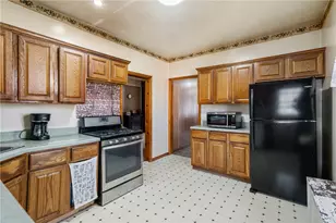 3234 Bainton St, Pittsburgh, PA 15212 - Photo 9