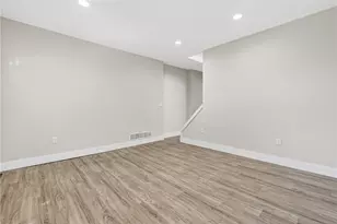 516 Carolyn Ave, Pittsburgh, PA 15212 - Photo 5