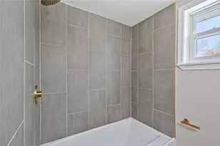 703 Parkview, Mount Pleasant Township, PA 15666 - Photo 19