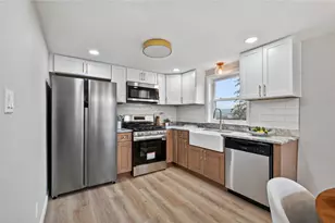 703 Parkview, Mount Pleasant Township, PA 15666 - Photo 9