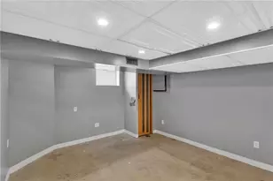 510 Franklin Ave, Vandergrift, PA 15690 - Photo 25