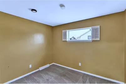 510 Franklin Ave, Vandergrift, PA 15690 - Photo 21