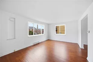 513 Garden Ct, Braddock, PA 15104 - Photo 9