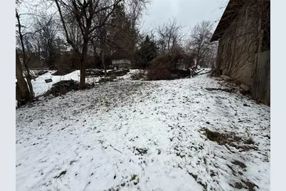 306 Laredo St, McKeesport, PA 15133 - Photo 9