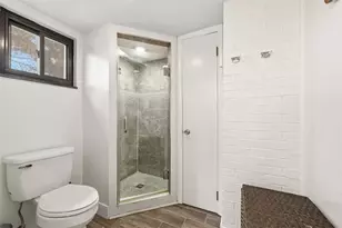 145 Woodshire Dr, Pittsburgh, PA 15215 - Photo 33