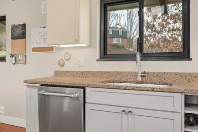 145 Woodshire Drive, Pittsburgh, PA 15215 - Photo 19