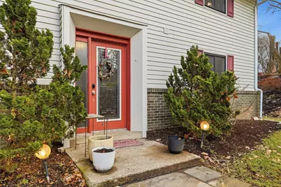 145 Woodshire Drive, Pittsburgh, PA 15215 - Photo 7