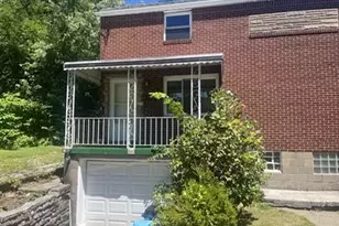 185 Howard St, Pittsburgh, PA 15235 - Photo 1