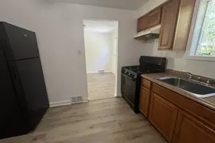 185 Howard St, Pittsburgh, PA 15235 - Photo 5