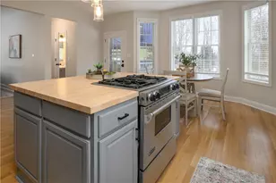 100 Summerlawn Dr, Bell Acres, PA 15143 - Photo 13