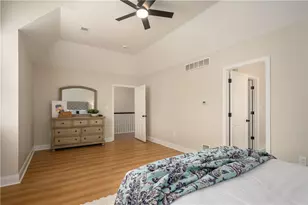 100 Summerlawn Dr, Bell Acres, PA 15143 - Photo 19