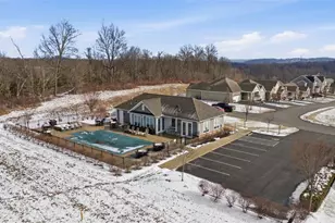 2046 Sir Patrick Dr, Cecil, PA 15057 - Photo 35