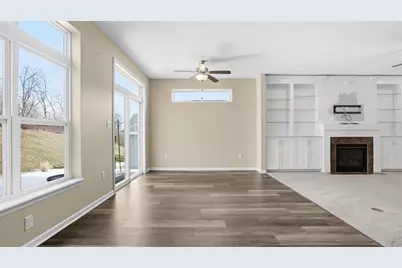 2046 Sir Patrick Drive, Cecil, PA 15057 - Photo 15