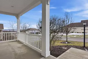 2046 Sir Patrick Dr, Cecil, PA 15057 - Photo 3