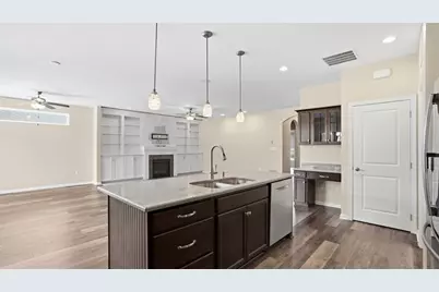 2046 Sir Patrick Drive, Cecil, PA 15057 - Photo 13