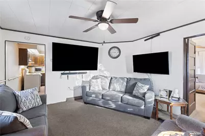 207 Jane St #E Beau, Centerville, PA 15358 - Photo 11