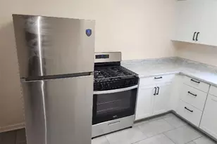 1918 Sarah St, Pittsburgh, PA 15203 - Photo 17