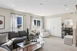 761 Olivia St, Collier Township, PA 15205 - Photo 5