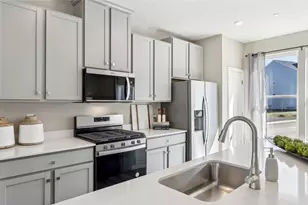 761 Olivia St, Collier Township, PA 15205 - Photo 19