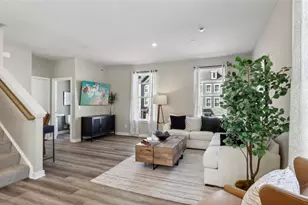 765 Olivia St, Collier Township, PA 15205 - Photo 7