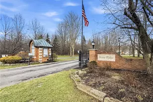 76 Stone Ridge Blvd, Hermitage, PA 16148 - Photo 5