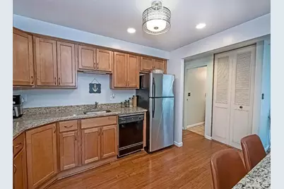132 Locust Ct, Pittsburgh, PA 15237 - Photo 9
