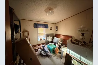 421 E Twin Ln, Clay Township, PA 16057 - Photo 9