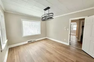 310 W Meyer Ave, New Castle, PA 16105 - Photo 5