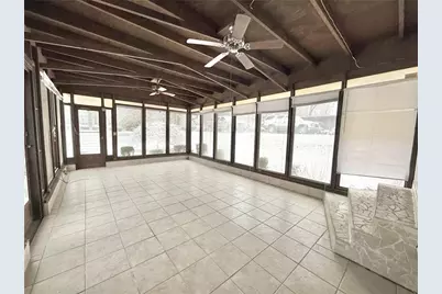 310 W Meyer Ave, New Castle, PA 16105 - Photo 19