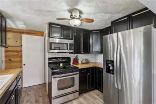 473 McCully St, White Oak, PA 15131 - Photo 7