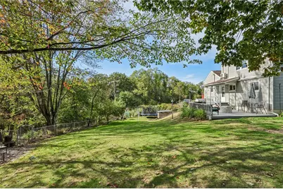 473 McCully St, White Oak, PA 15131 - Photo 27