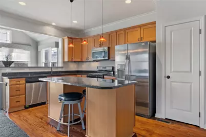 1359 Maplewood Cir, South Strabane, PA 15301 - Photo 11