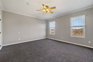 1359 Maplewood Cir, South Strabane, PA 15301 - Photo 21