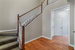 1359 Maplewood Cir, South Strabane, PA 15301 - Photo 5