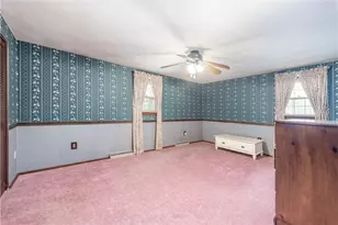 6077 Great Dane Dr, Bethel Park, PA 15102 - Photo 27