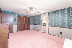 6077 Great Dane Dr, Bethel Park, PA 15102 - Photo 25