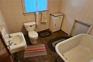 1945 Morris St, South New Castle Boro, PA 16102 - Photo 23