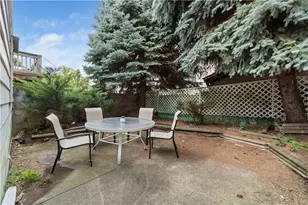 27 Uxor Wy, Pittsburgh, PA 15203 - Photo 19