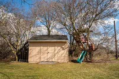 627 Tulip Drive, New Brighton, PA 15066 - Photo 35