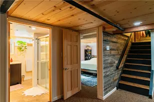 627 Tulip Dr, New Brighton, PA 15066 - Photo 21