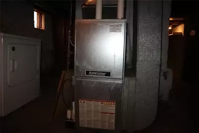 823 Crest Ave, Charleroi Boro, PA 15022 - Photo 21