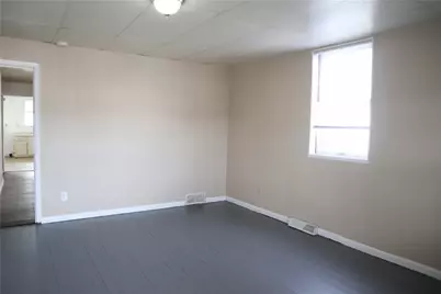 823 Crest Ave, Charleroi Boro, PA 15022 - Photo 5